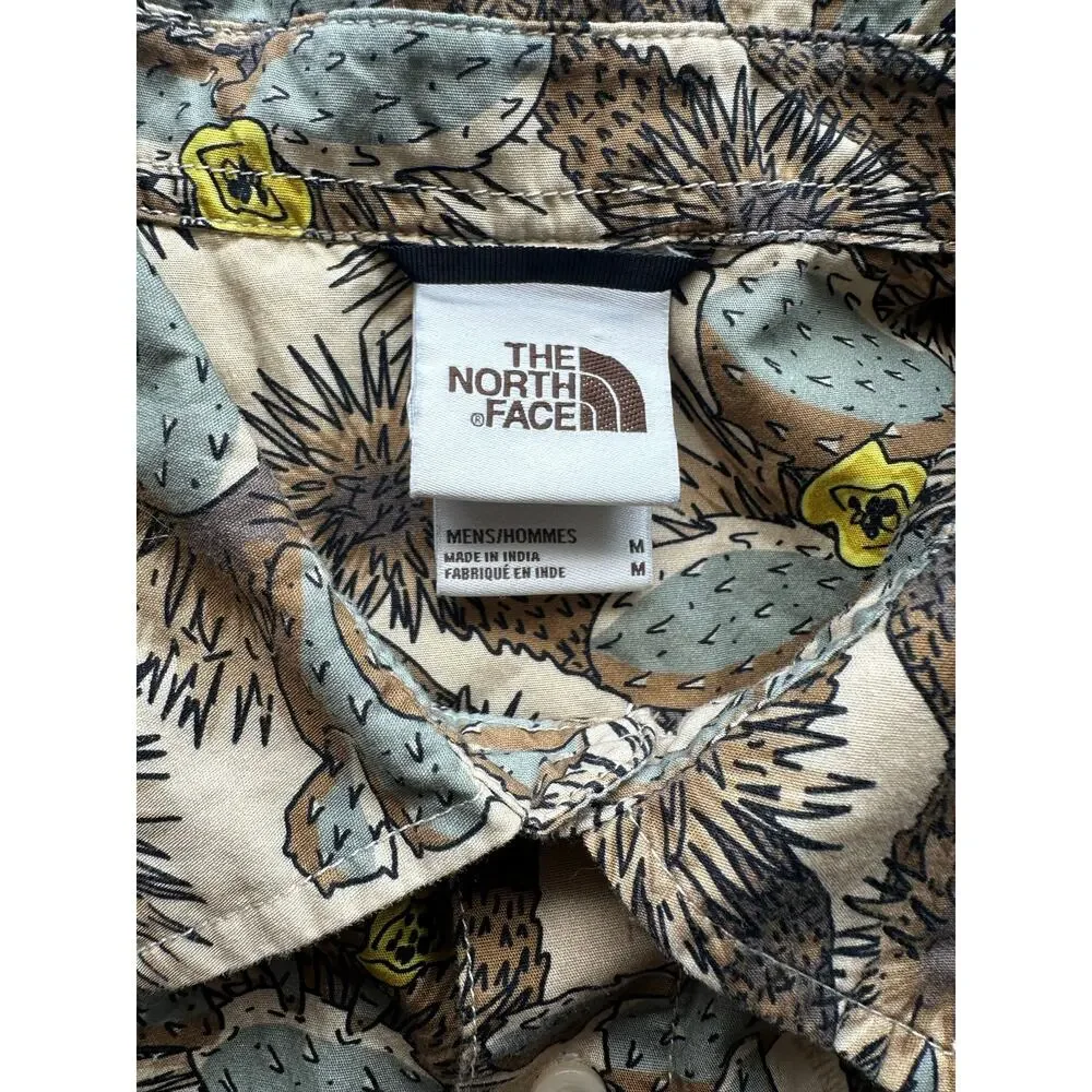 The North Face Men’s S/S Baytrail Pattern Shirt Cactus Camo Size M